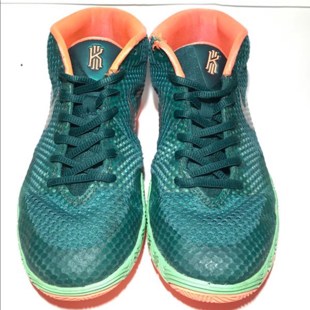 Kyrie 1 “Flytrap”